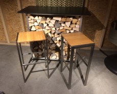 Holzgestell / Bar fahrbar